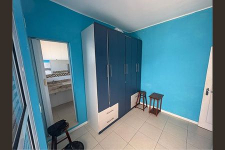 Casa de condomínio à venda com 250m², 5 quartos e 3 vagasQuarto