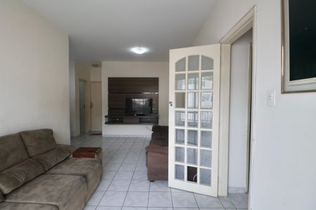 Sala de apartamento para alugar com 2 quartos, 67m² em Jardim Tres Marias, Guarujá