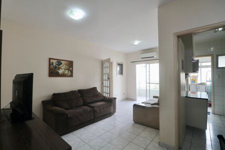 Sala de apartamento para alugar com 2 quartos, 67m² em Jardim Tres Marias, Guarujá