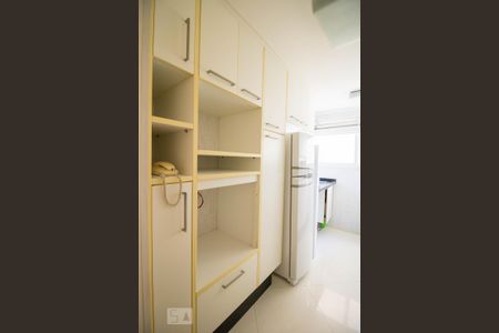 Apartamento à venda com 64m², 1 quarto e 2 vagas Apartamento à venda com 64m², 1 quarto e 2 vagasCozinha