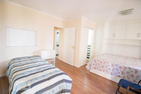 Quarto de apartamento à venda com 1 quarto, 64m² em Jardim, Santo André