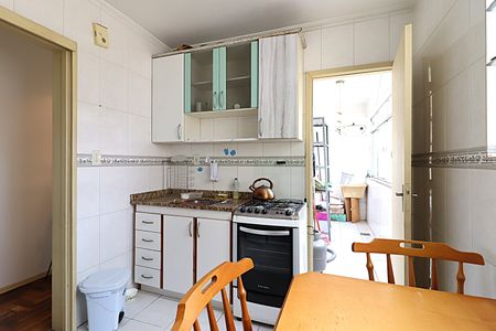 Apartamento para alugar com 82m², 2 quartos e sem vagaCozinha