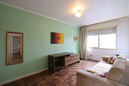 Sala de apartamento para alugar com 2 quartos, 82m² em Vila Ipiranga, Porto Alegre