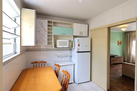 Apartamento para alugar com 82m², 2 quartos e sem vagaCozinha