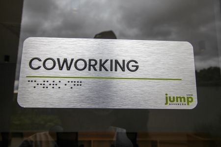 Apartamento à venda com 57m², 2 quartos e 2 vagasCoworking