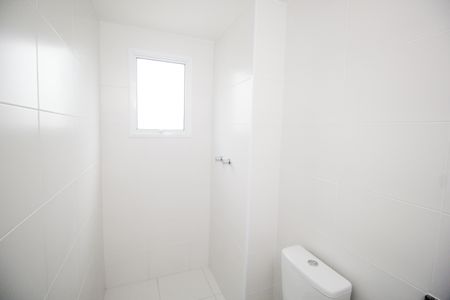 Apartamento à venda com 57m², 2 quartos e 2 vagasBanheiro da Suíte 1