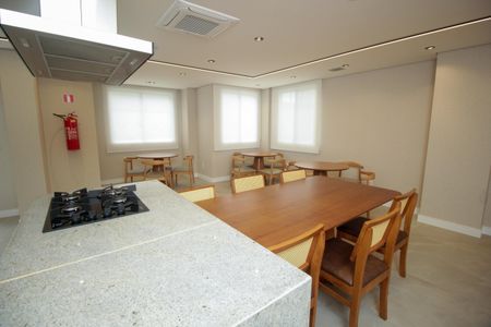 Apartamento à venda com 57m², 2 quartos e 2 vagasEspaço Gourmet