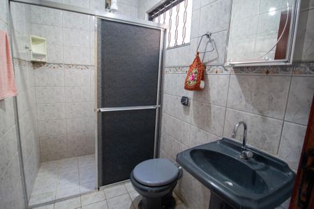Casa para alugar com 400m², 4 quartos e 10 vagasBanheiro 1