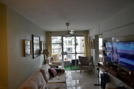 Sala de apartamento para alugar com 2 quartos, 90m² em Barra da Tijuca, Rio de Janeiro