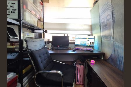 Apartamento à venda com 139m², 4 quartos e 2 vagasQuarto 1