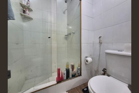 Apartamento à venda com 139m², 4 quartos e 2 vagasBanheiro 