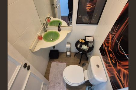 Apartamento à venda com 139m², 4 quartos e 2 vagasLavabo 