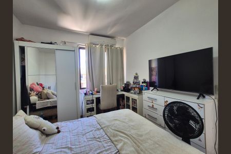 Apartamento à venda com 139m², 4 quartos e 2 vagasQuarto 3