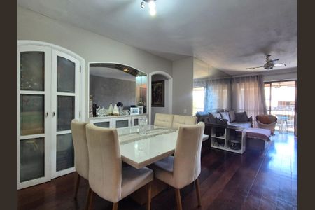 Apartamento à venda com 139m², 4 quartos e 2 vagasSala 