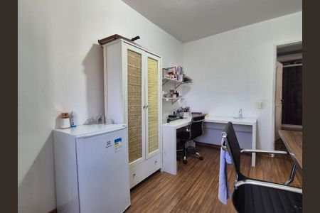 Apartamento à venda com 139m², 4 quartos e 2 vagasQuarto 2