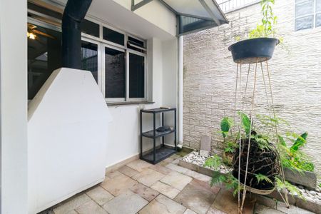 Casa à venda com 253m², 3 quartos e 4 vagasSala - Jardim