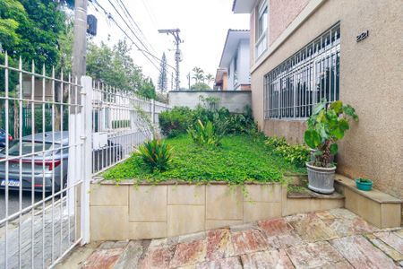 Casa à venda com 253m², 3 quartos e 4 vagasJardim