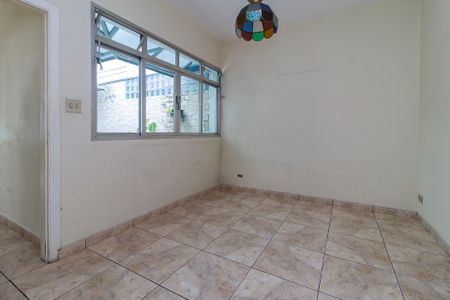 Casa à venda com 253m², 3 quartos e 4 vagasCopa