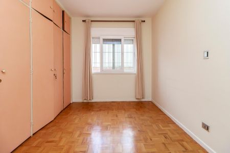 Casa à venda com 253m², 3 quartos e 4 vagasQuarto 3