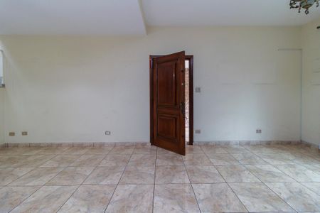 Casa à venda com 253m², 3 quartos e 4 vagasSala