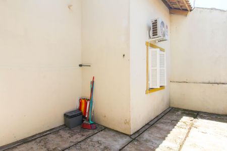 Casa de condomínio à venda com 120m², 2 quartos e 2 vagasÁrea de Serviço