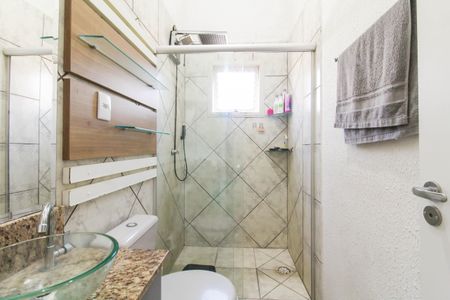Casa de condomínio à venda com 120m², 2 quartos e 2 vagasBanheiro