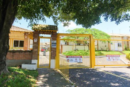 Casa de condomínio à venda com 120m², 2 quartos e 2 vagasFachada e portaria