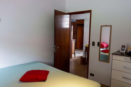 Casa à venda com 175m², 3 quartos e 4 vagasQuarto 2