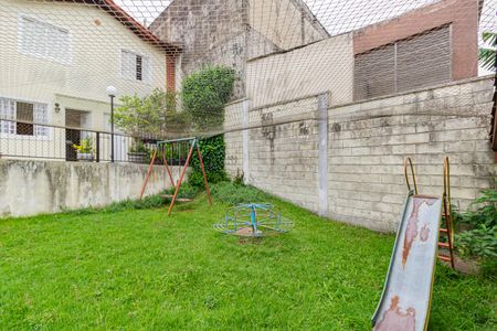 Casa à venda com 71m², 2 quartos e 2 vagas Casa à venda com 71m², 2 quartos e 2 vagasÁrea comum - Playground