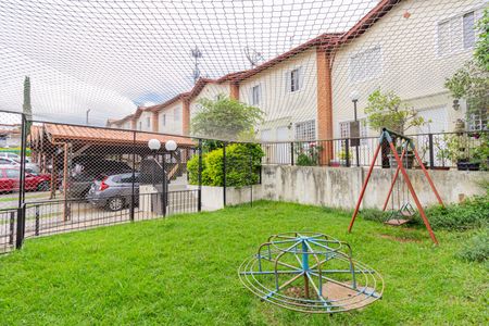Casa à venda com 71m², 2 quartos e 2 vagas Casa à venda com 71m², 2 quartos e 2 vagasÁrea comum - Playground