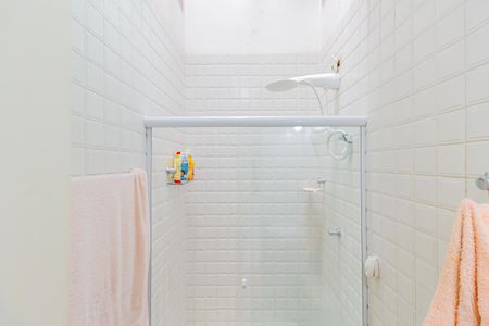 Casa à venda com 71m², 2 quartos e 2 vagas Casa à venda com 71m², 2 quartos e 2 vagasBanheiro