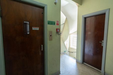Hall do Elevador de apartamento para alugar com 1 quarto, 60m² em Centro, Campinas