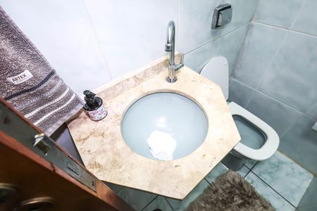 Casa à venda com 126m², 3 quartos e 1 vagaLavabo