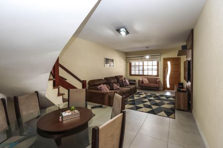 Sala de casa à venda com 3 quartos, 126m² em Vila Brasilio Machado, São Paulo