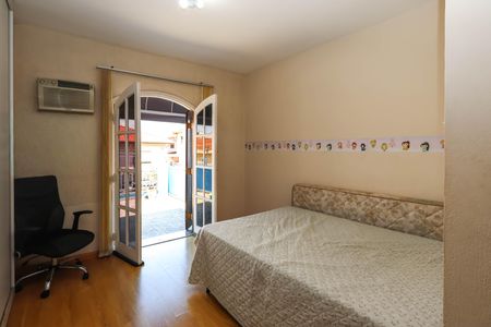 Casa à venda com 126m², 3 quartos e 1 vagaQuarto 2