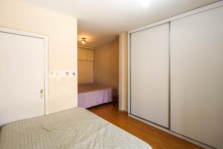 Casa à venda com 126m², 3 quartos e 1 vagaQuarto 2