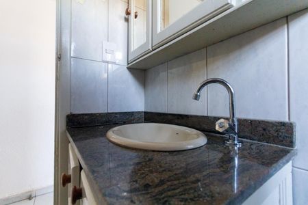 Casa à venda com 125m², 2 quartos e 2 vagas Casa à venda com 125m², 2 quartos e 2 vagasBanheiro