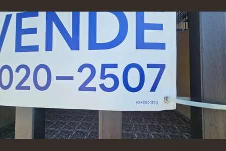 Casa à venda com 125m², 2 quartos e 2 vagas Casa à venda com 125m², 2 quartos e 2 vagasFachada - plaquinha