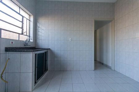 Casa à venda com 125m², 2 quartos e 2 vagas Casa à venda com 125m², 2 quartos e 2 vagasCozinha