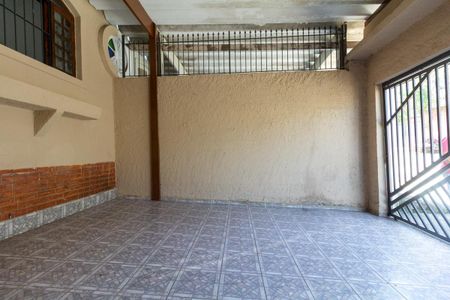 Casa à venda com 125m², 2 quartos e 2 vagas Casa à venda com 125m², 2 quartos e 2 vagasGaragem