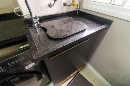 Apartamento para alugar com 43m², 2 quartos e sem vaga Apartamento para alugar com 43m², 2 quartos e sem vagaCozinha e Área de Serviço