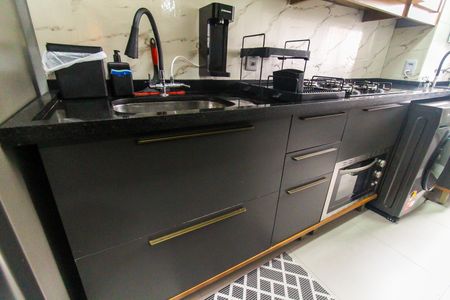 Apartamento para alugar com 43m², 2 quartos e sem vaga Apartamento para alugar com 43m², 2 quartos e sem vagaCozinha e Área de Serviço