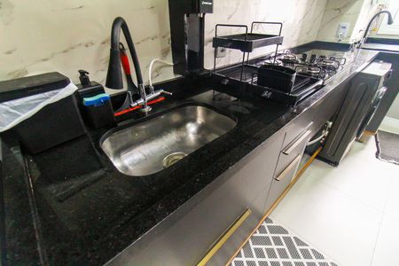 Apartamento para alugar com 43m², 2 quartos e sem vaga Apartamento para alugar com 43m², 2 quartos e sem vagaCozinha e Área de Serviço