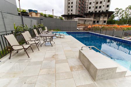 Apartamento para alugar com 43m², 2 quartos e sem vaga Apartamento para alugar com 43m², 2 quartos e sem vagaÁrea comum - Piscina