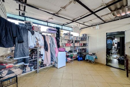 Casa à venda com 747m², 3 quartos e 1 vagaÁrea de Serviço