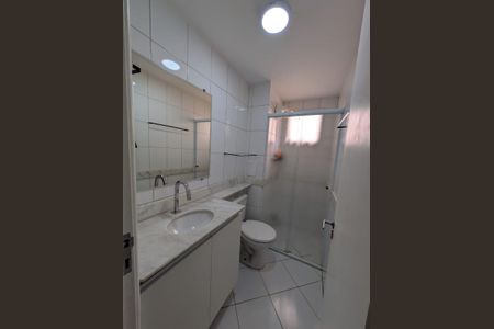 Apartamento à venda com 76m², 3 quartos e 2 vagasBanheiro