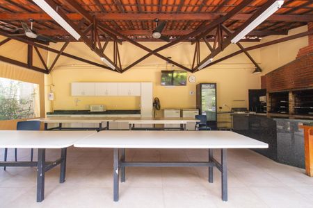 Apartamento à venda com 120m², 3 quartos e 3 vagas Apartamento à venda com 120m², 3 quartos e 3 vagasÁrea comum