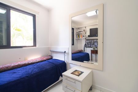 Apartamento à venda com 120m², 3 quartos e 3 vagas Apartamento à venda com 120m², 3 quartos e 3 vagasQuarto 2