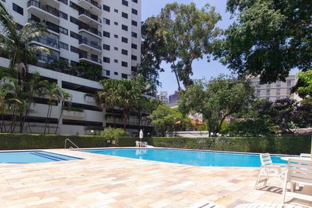 Apartamento à venda com 120m², 3 quartos e 3 vagas Apartamento à venda com 120m², 3 quartos e 3 vagasÁrea comum