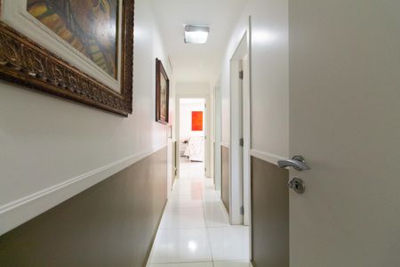 Corredor de apartamento à venda com 3 quartos, 120m² em Vila Mariana, São Paulo